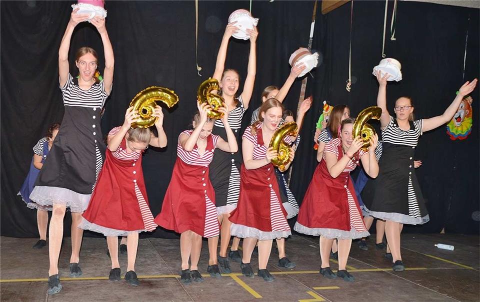 Die Fun Generation zeigte sich närrisch-sportlich beim Familienkarneval.