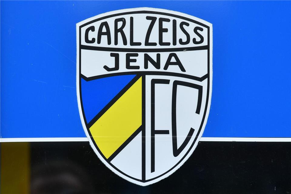 Die Fußballerinnen von Carl Zeiss Jena unterliegen Bremen.Martin Schutt/dpa-Zentralbild/dpa