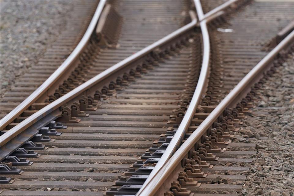 Die GDL ruft erneut zu einer Arbeitsniederlegung bei der Saarbahn auf (Symbolbild)Marcus Brandt/dpa