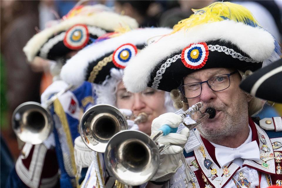 Die Garden dürfen nicht fehlen. Boris Roessler/dpa