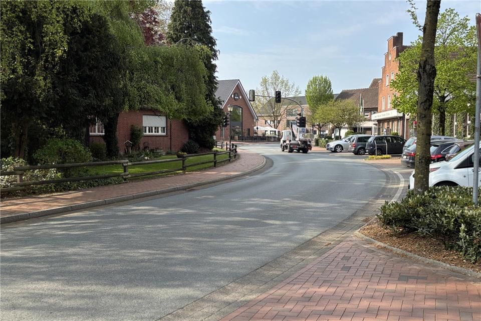 Die Gemeinde empfiehlt, auf einem Abschnitt der Schermbecker Straße im Erler Ortskern Tempo 30 anzuordnen.