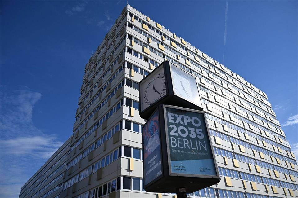 Die Gespräche zwischen Linke, SPD und Grünen fanden im Haus der Statistik nahe dem Alexanderplatz statt. Soeren Stache/dpa