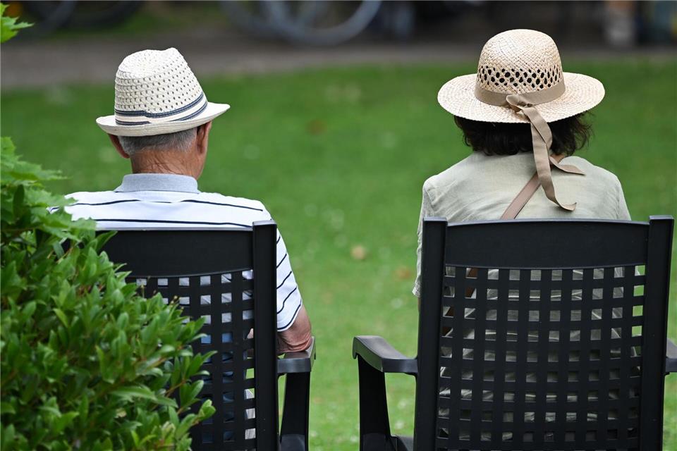 Die Gesundheit spielt bei der Entscheidung, wann man in Rente will, nur eine untergeordnete Rolle. (Symbolbild) Arne Dedert/dpa