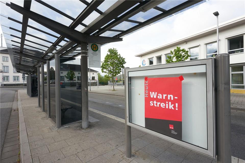 Die Gewerkschaft Verdi hat auch in Rheinland-Pfalz zu Warnstreiks im Nahverkehr aufgerufen. (Archivbild)Thomas Frey/dpa