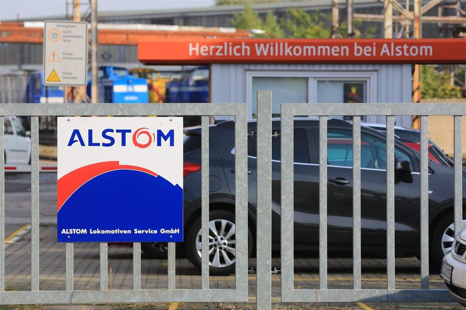 Die Gewerkschaft ruft die 280 Beschäftigten der Alstom GmbH in Stendal zum Streik auf. (Archivbild)picture alliance / dpa