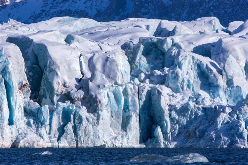 Die Gletscher von Spitzbergen haben 2024 viel Eis verloren. (Archivbild)Jens B�ttner/dpa-Zentralbild/dp