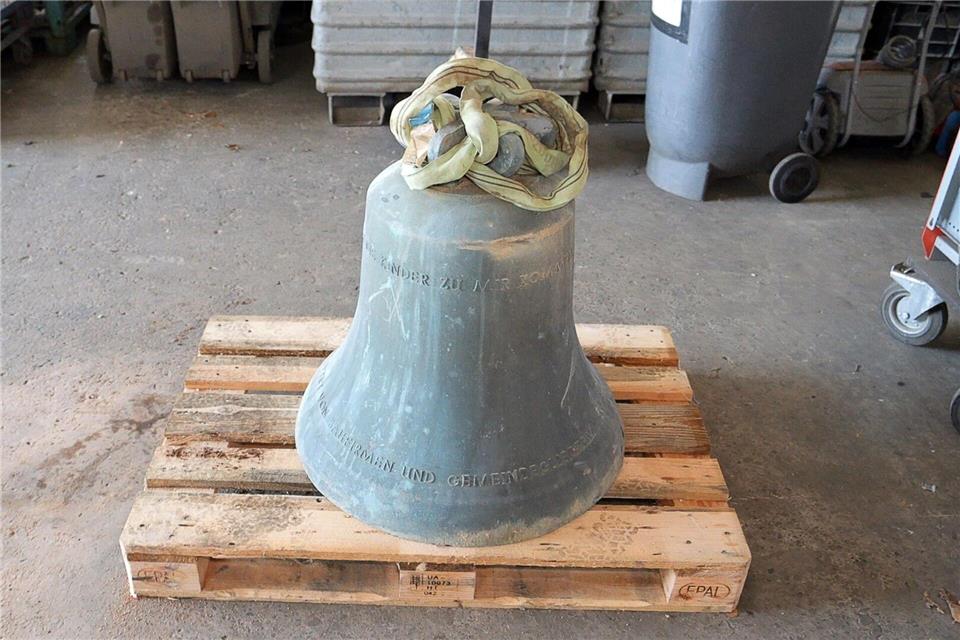 Die Glocke soll bald an ihren alten Platz zurückkommen. (Archivbild)Jörn Hünecke/dpa