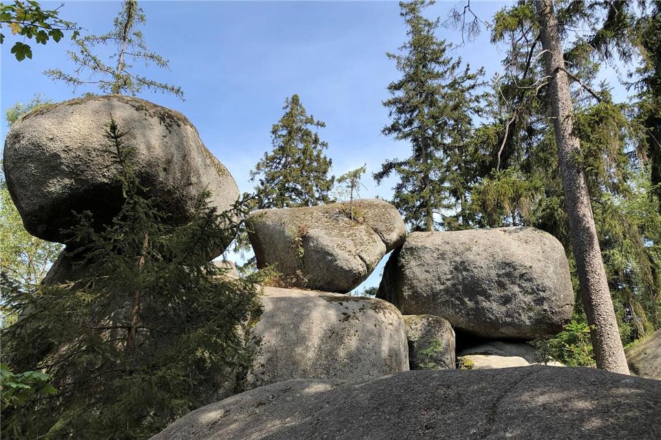 Die Granitfelsen beeindruckten einst auch Goethe. (Archivbild)Kathrin Zeilmann/dpa