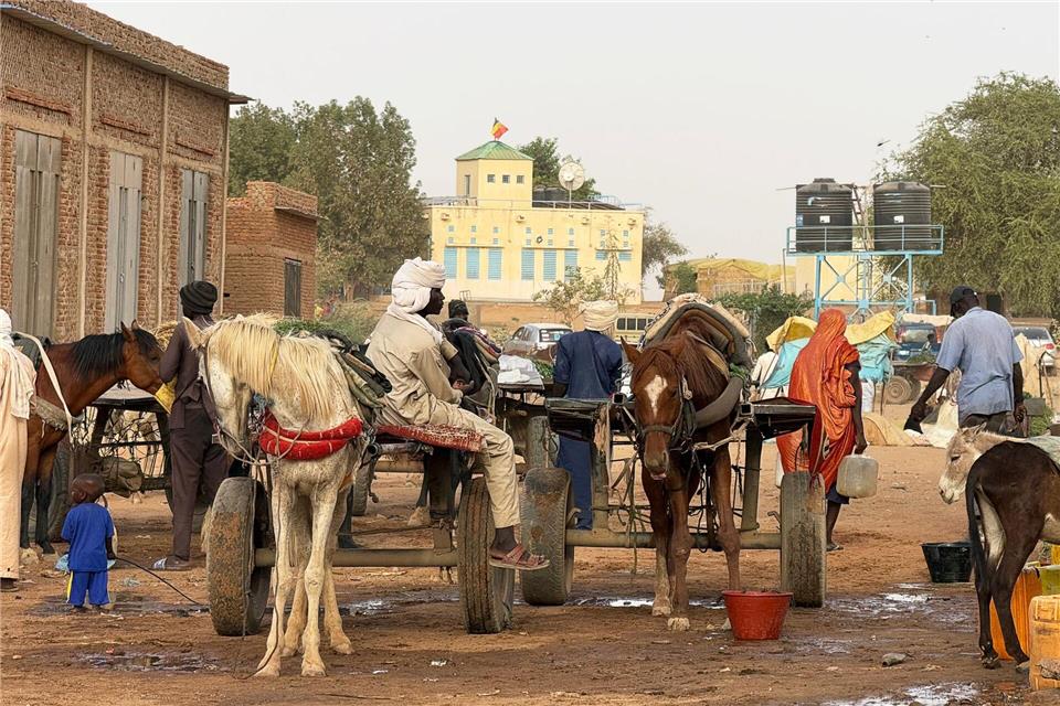 Die Grenzstadt Adré im Osten des Tschad ist für viele Flüchtlinge aus Darfur ein erster Anlaufpunkt nach der Flucht aus dem Krieg.Eva Krafczyk/dpa