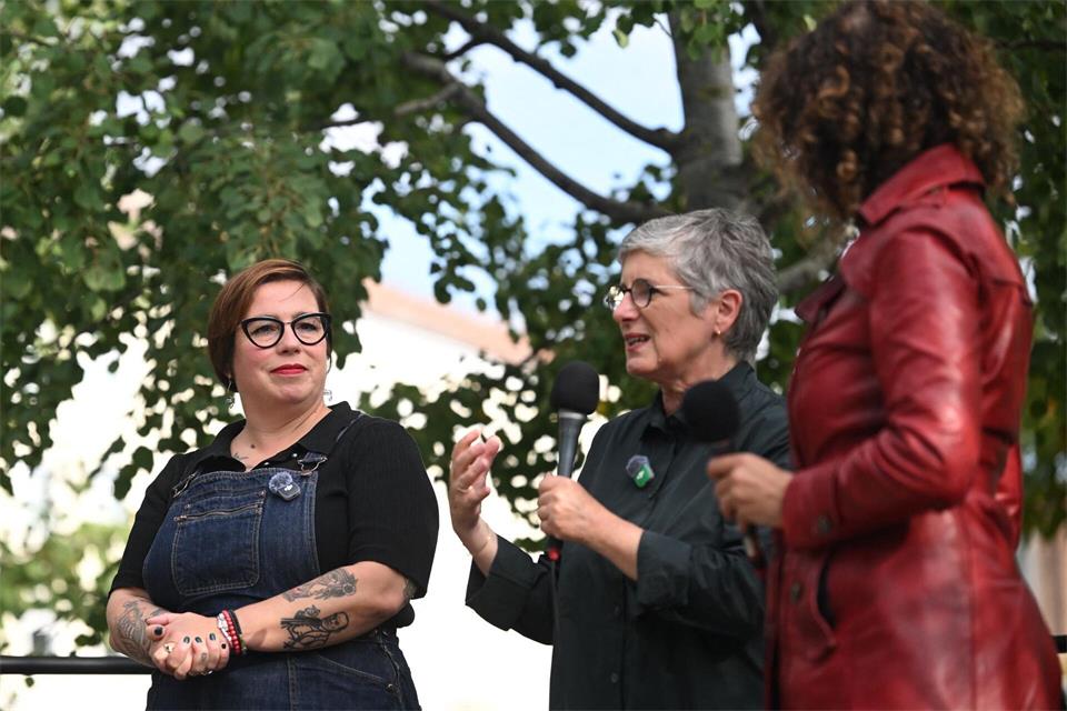 Die Grünen-Spitzenkandidatin aus Sachsen-Anhalt, Susan Sziborra-Seidlitz, ist für den Wahlkampfabschluss der Berliner Grünen in der Hauptstadt.Britta Pedersen/dpa