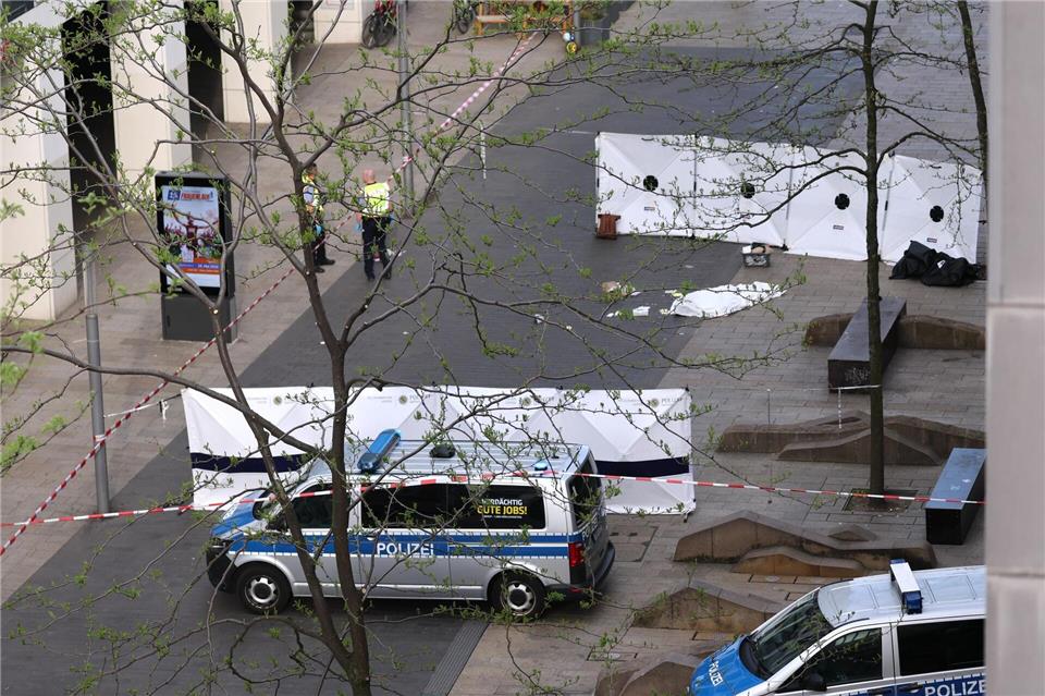 Die Grünen im Sächsischen Landtag haben Ersthelfern der mutmaßlichen Amokfahrt in Leipzig gedankt.Jan Woitas/dpa