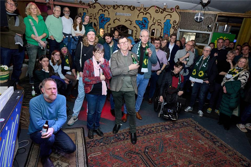 Die Grünen sind bei der Bundestagswahl in Hamburg auf den dritten Platz zurückgefallen, haben aber immer noch das bundesweit beste Landesergebnis eingefahren.Georg Wendt/dpa