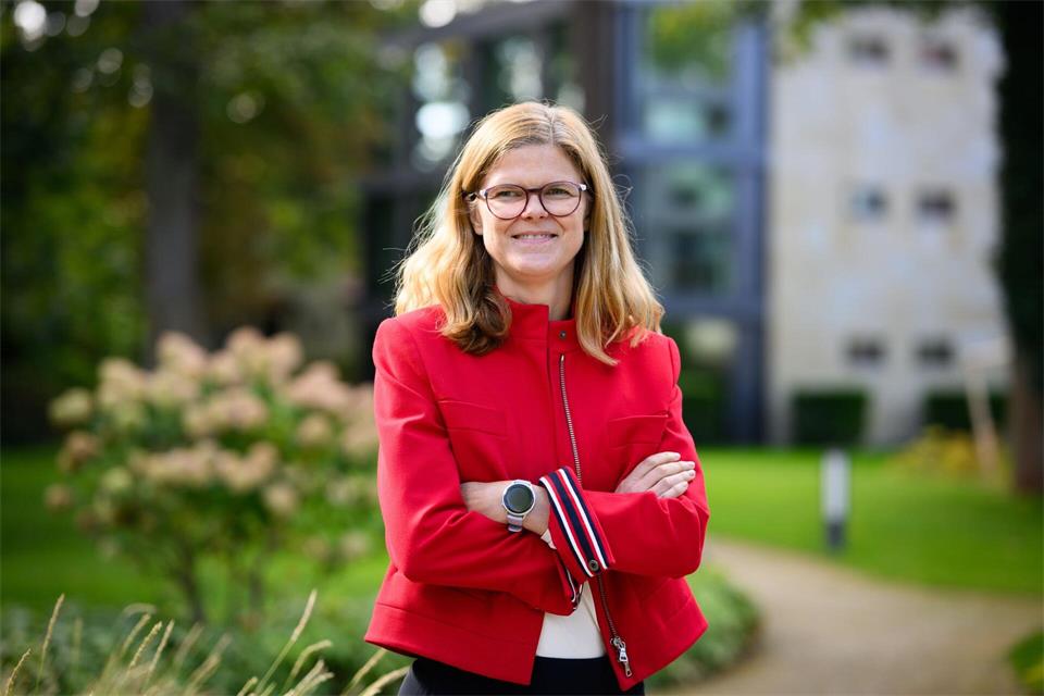 Die HPI-Chefin Daniela Gerd tom Markotten fordert die KI-Konzerne auf, ihre geschlossenen Systeme zu öffnen. Bernd von Jutrczenka/dpa