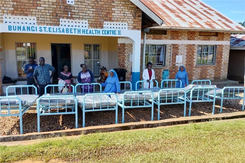 Die Heidener haben auf ihrer Reise auch die Krankenstation besucht.