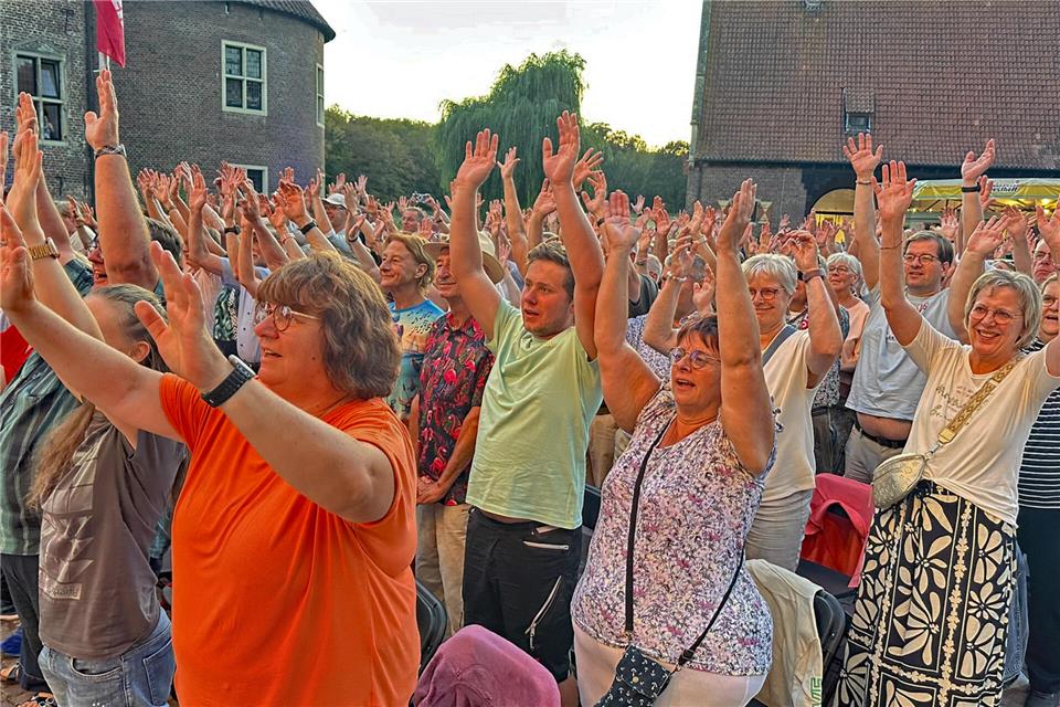 Die Höhner sind am Samstagabend bei der Musiklandschaft Westfalen in Raesfeld gefeiert worden.