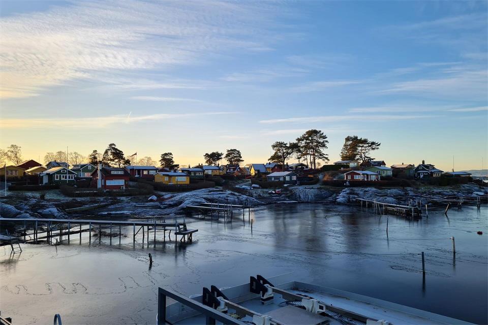 Die Insel Lindøya im Winterschlaf: Sie wie auch anderen Eilande im Fjord von Oslo lassen sich beim Inselhopping miteinander verbinden. Dörte Nohrden/dpa-tmn