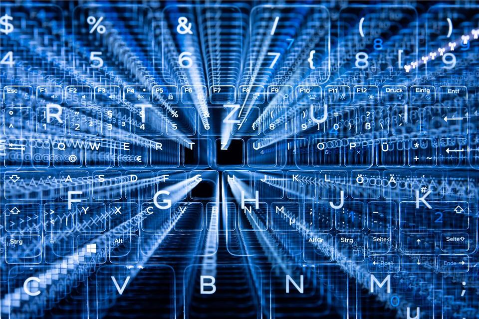 Die Internetseite eines Landkreises wurde durch einen Cyberangriff lahmgelegt. (Symbolbild)Sebastian Gollnow/dpa