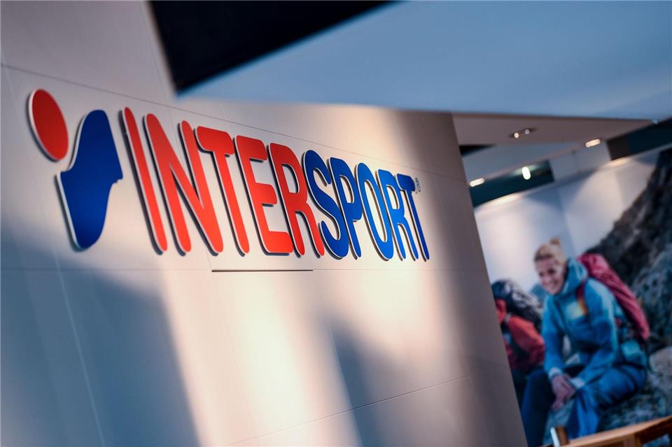 Die Intersport-Händler rechnen wieder mit etwas besseren Geschäften. (Archivbild)Felix Kästle/dpa
