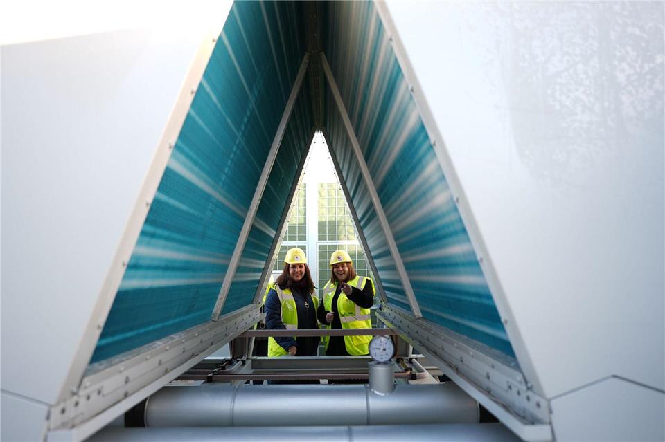 Die JVA Billwerder wird künftig mit Hilfe von Wärmepumpen beheizt.Marcus Brandt/dpa