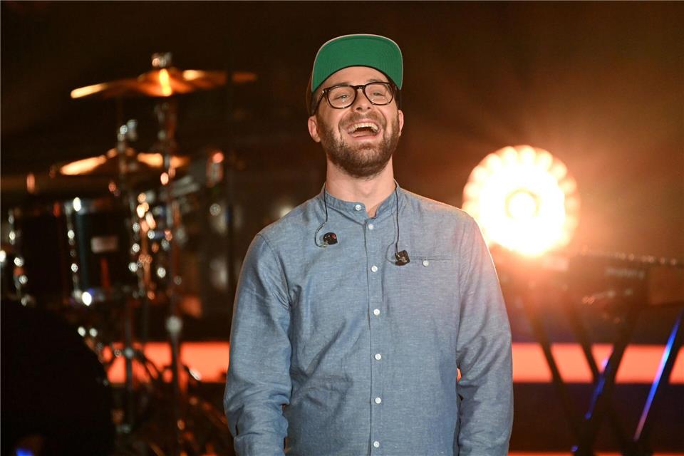 Die Kappe mit dem grünen Schirm trug Forster früher regelmäßig bei Auftritten. (Archivbild)Henning Kaiser/dpa