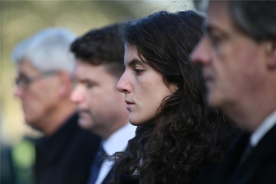 Die Kennedy-Enkelin Tatiana Schlossberg (2.v.r.) ist im Alter von 35 Jahren gestorben. (Archivfoto)Alastair Grant/AP/dpa