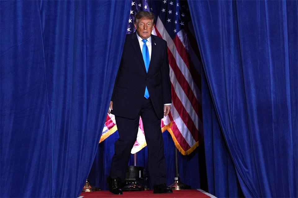 Die Klage richtet sich gegen Trump und seine Regierung - der Vorwurf: Finanzierung von Wahlwerbung mit Steuergeldern. (Archivbild)Alex Brandon/AP/dpa
