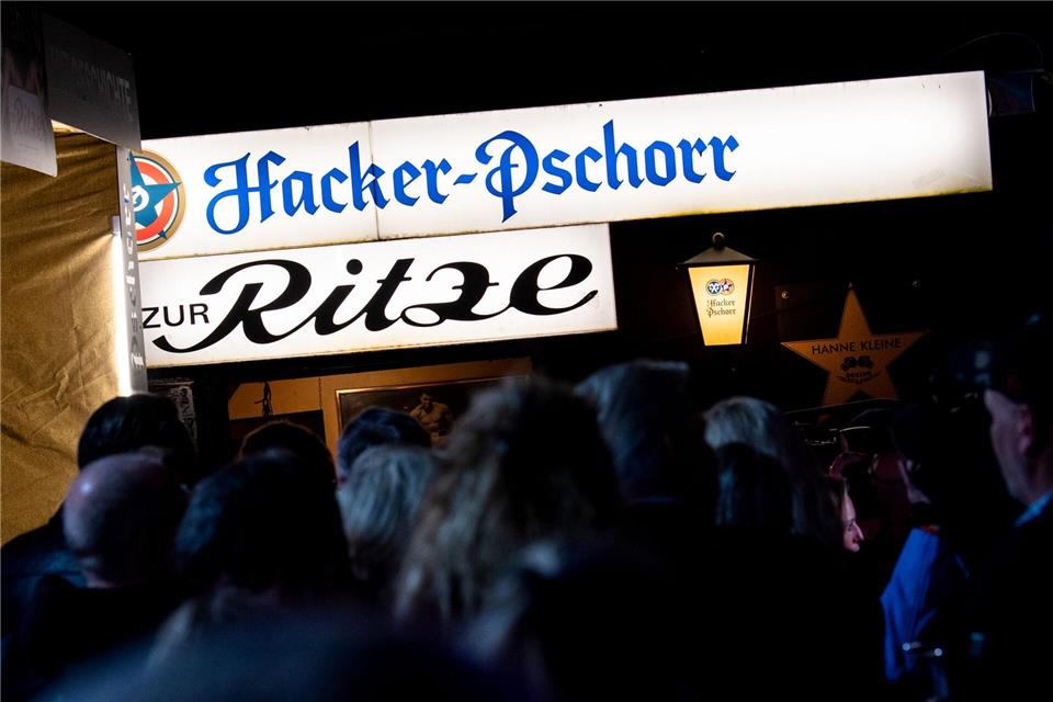 Die Kneipe mit Boxring im Keller war 1974 von Boxer Hanne Kleine gegründet worden.Daniel Bockwoldt/dpa