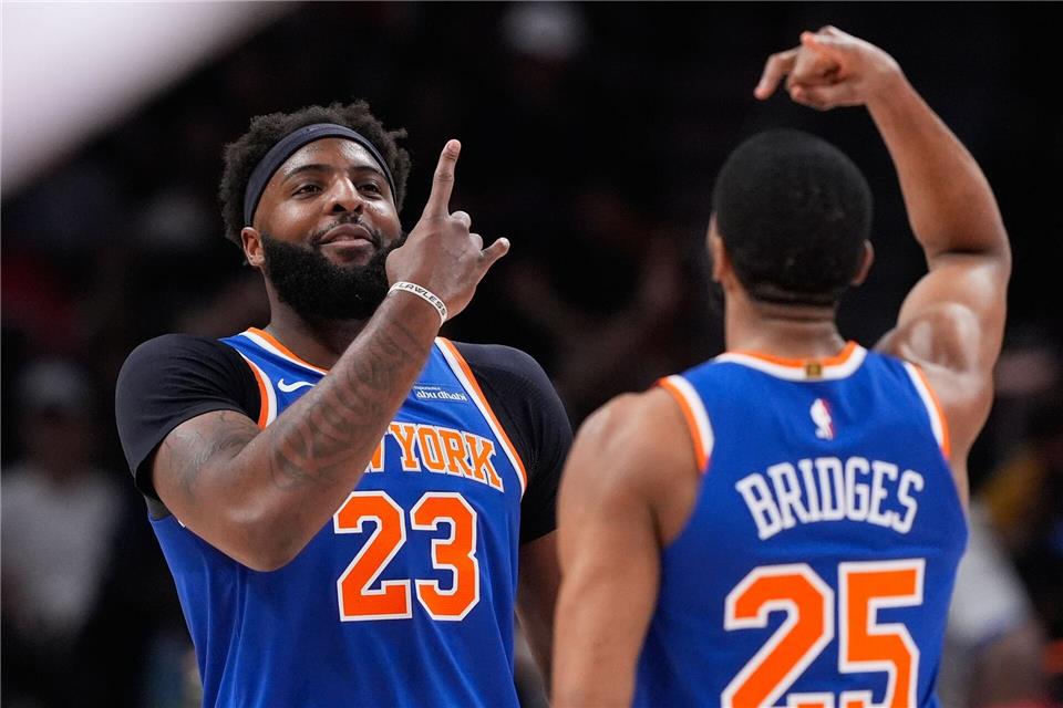 Die Knicks hatten allen Grund für Jubelgesten.Brynn Anderson/AP/dpa
