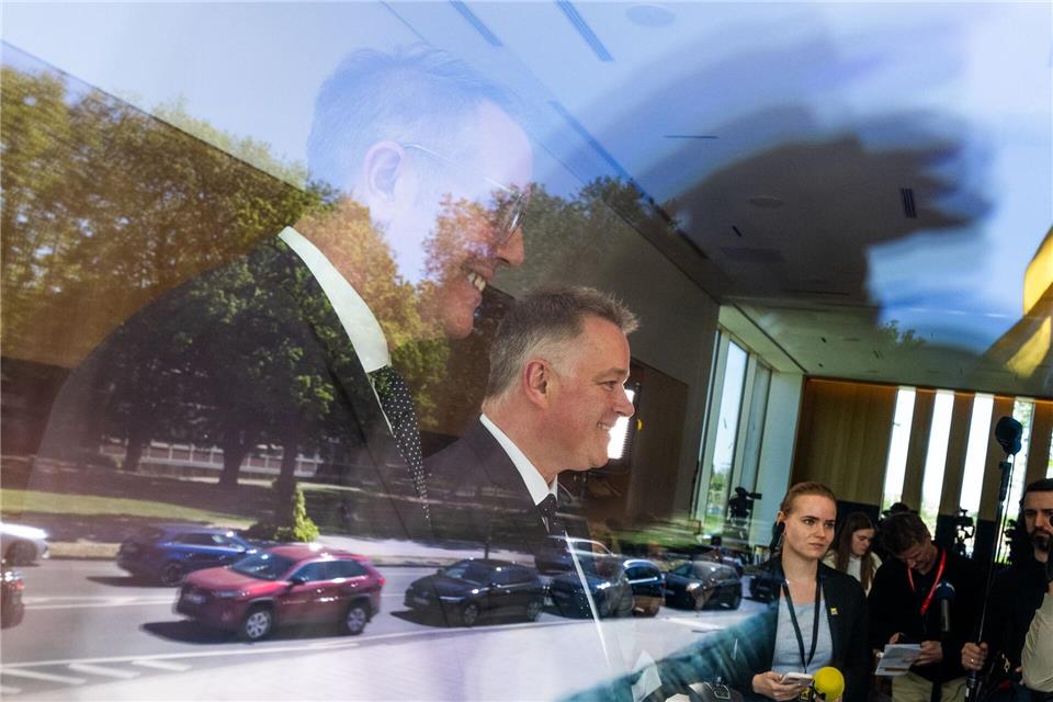 Die Koalitionäre wollen anders miteinander umgehen als ihre Parteien in Berlin. Boris Roessler/dpa