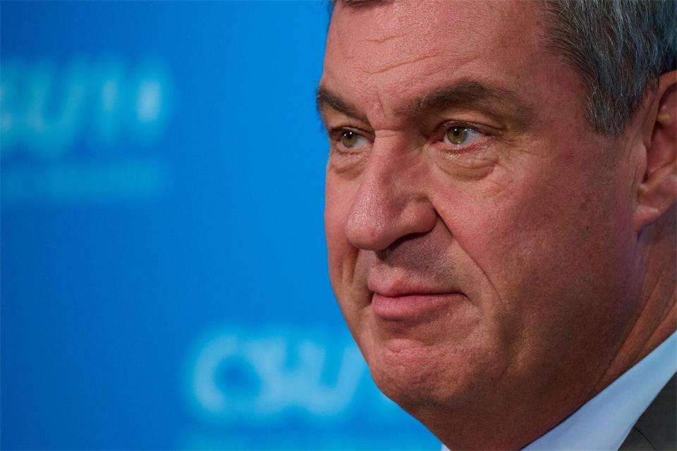 Die Kommunalwahl in Niedersachsen gibt CSU-Chef Söder Hoffnung: Auch SPD und CDU können noch respektable Wahlergebnisse erreichen.Sven Hoppe/dpa