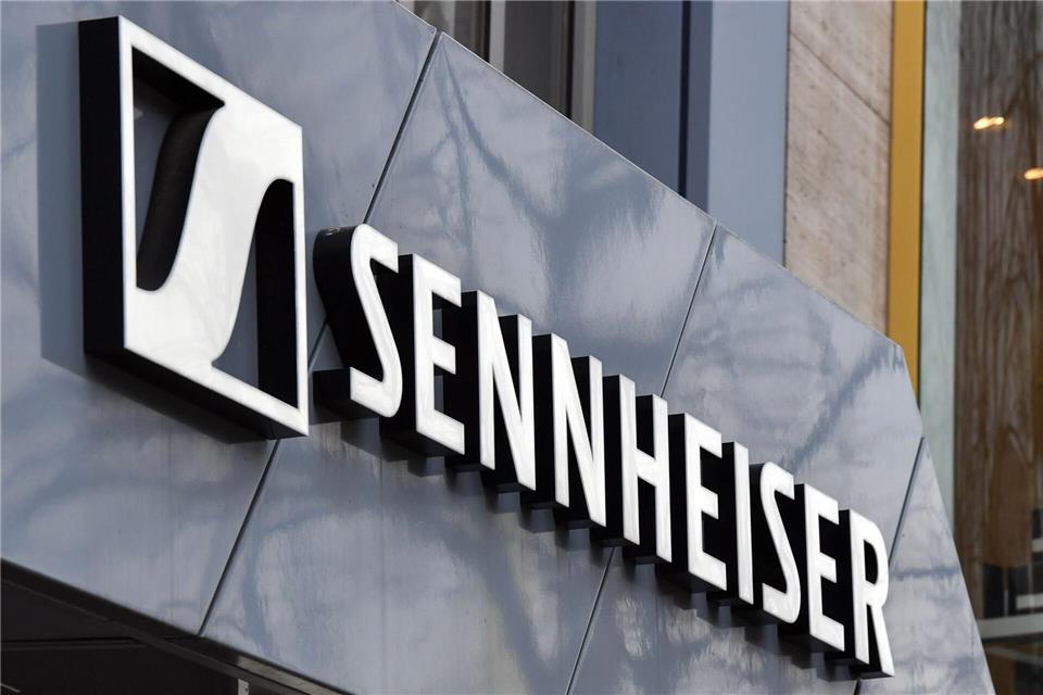 Die Kopfhörer-Marke „Sennheiser“ soll schon wieder den Besitzer wechseln. (Archivfoto)Jens Kalaene/dpa-Zentralbild/dpa