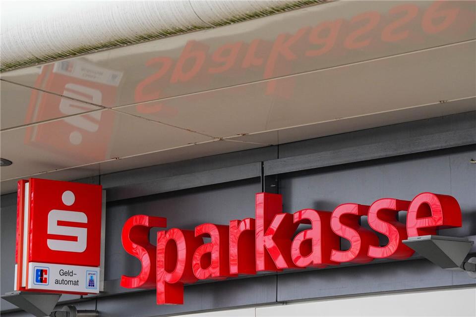 Die Kreditvergabe für Wohneigentum ist im vergangenen Jahr bei den ostdeutschen Sparkassen deutlich gestiegen. (Archivbild)Soeren Stache/dpa