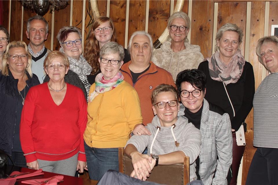 Die Künstler der Rekener Farbmühle stellen in der St.-Silvester-Kirche aus.