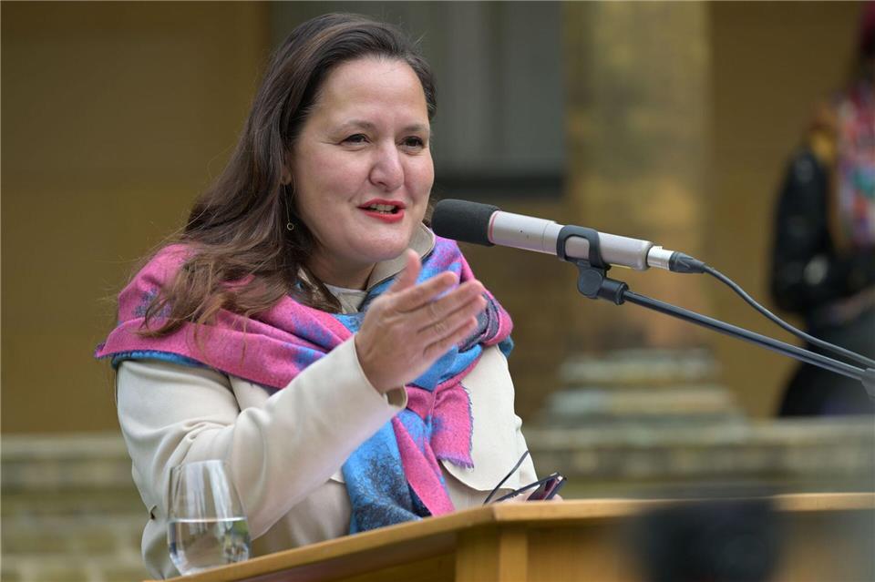Die Kulturministerin will Einrichtungen keine Vorgaben zur Gendersprache machen. (Archivbild)Michael Bahlo/dpa