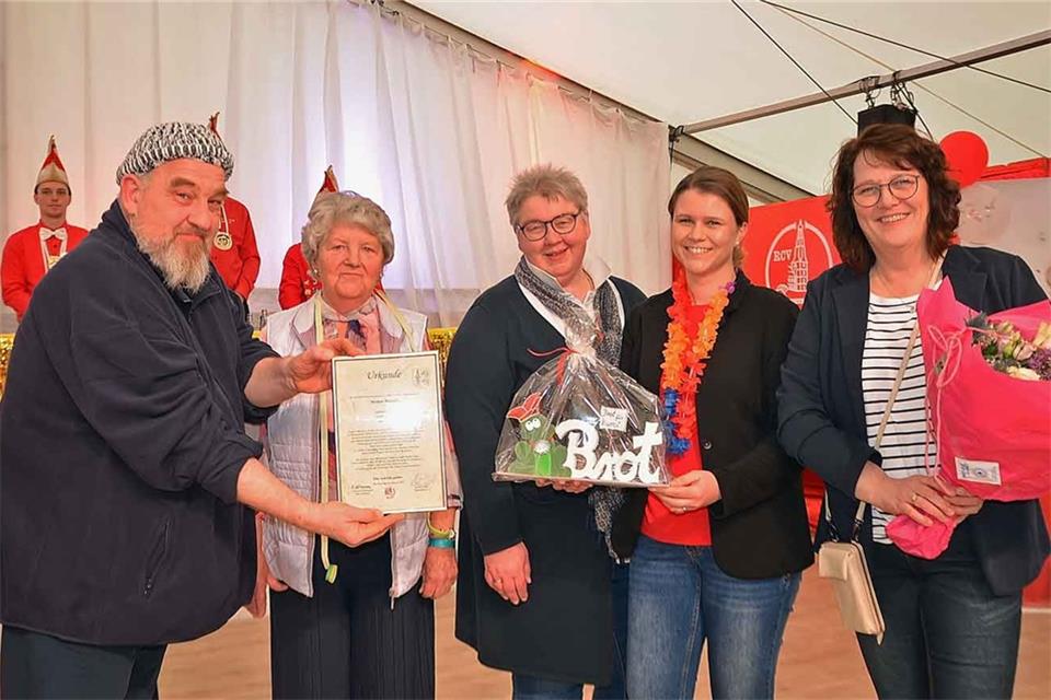 Die Kumi-Hilfe hat im vergangenen Jahr die Meritenmedaille erhalten.
