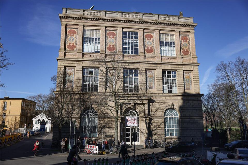Die Kunstakademie Düsseldorf taucht zuletzt häufiger in den Nachrichten auf. (Archivbild)Oliver Berg/dpa