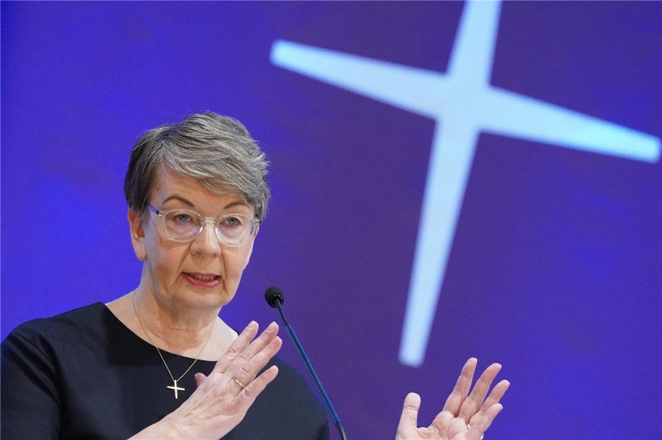 Die Landesbischöfin der Evangelisch-Lutherische Kirche in Norddeutschland (Nordkirche), Kristina Kühnbaum-Schmidt, fordert in ihrer Osterbotschaft dazu auf, sich für Frieden und Versöhnung einzusetzen. (Archivbild)Marcus Brandt/dpa