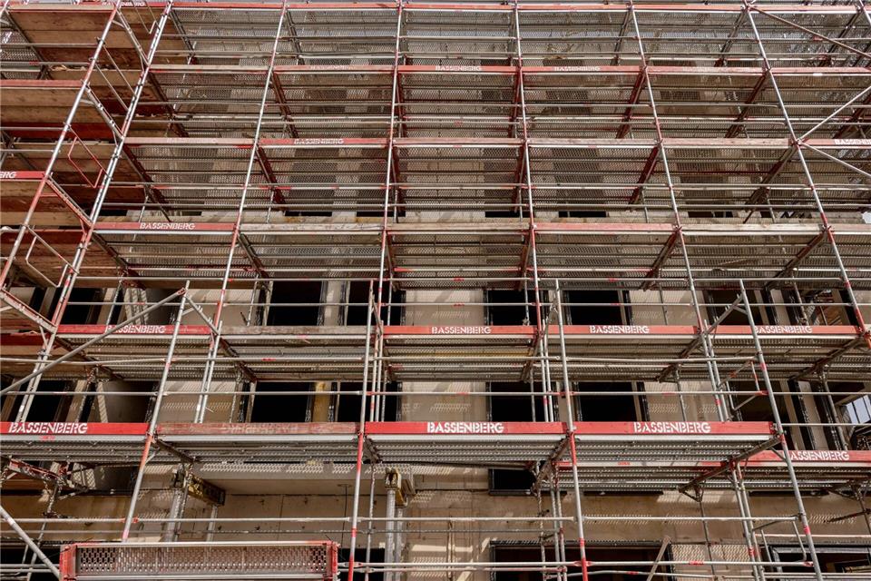 Die Landesregierung will die soziale Wohnraumförderung unverändert fortsetzen. (Symbolbild)Axel Heimken/dpa