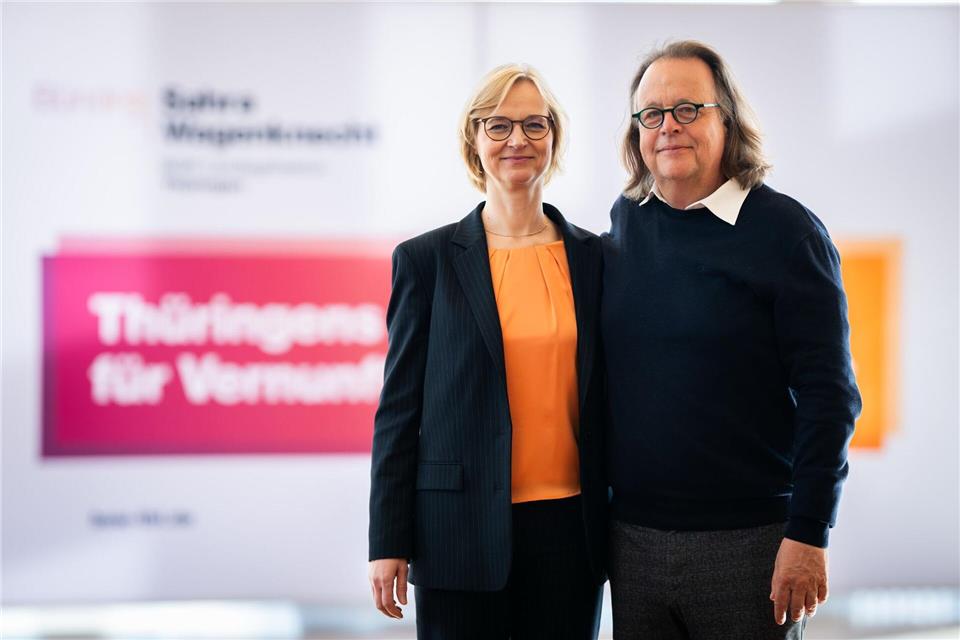 Die Landesvorsitzenden des BSW Thüringen, Katja Wolf und Gernot Süßmuth. (Archivbild)Jacob Schröter/dpa