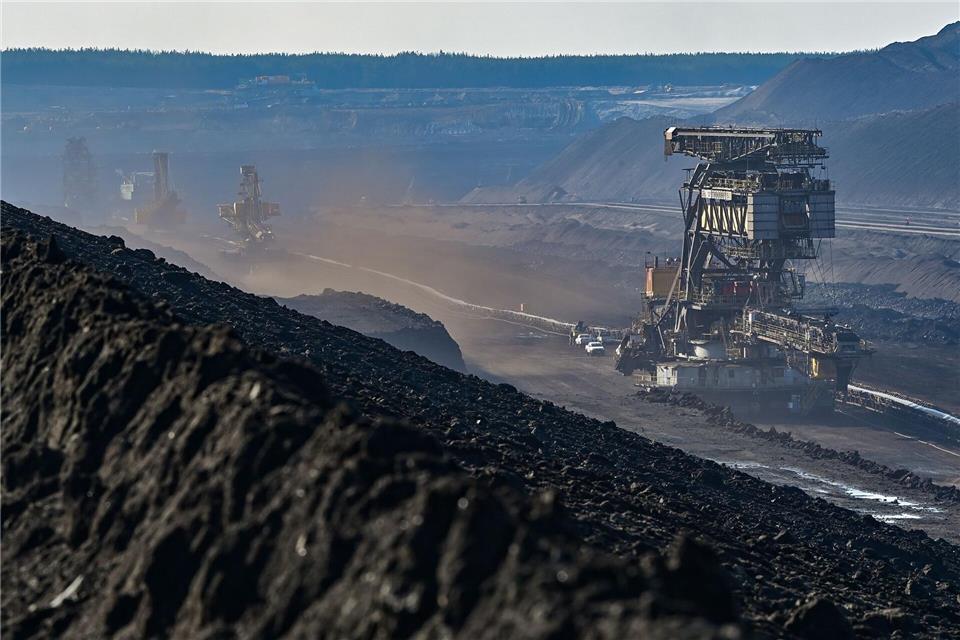 Die Leag will die Kohleförderung in Welzow-Süd schon 2030 beenden. (Archivbild)Patrick Pleul/dpa/dpa-tmn
