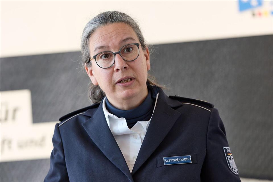 Die Leiterin des Hauptzollamts Hamburg, Melanie Schmaljohann, sagt, es gebe mehr Personal für Schwarzarbeit-Kontrollen. Georg Wendt/dpa