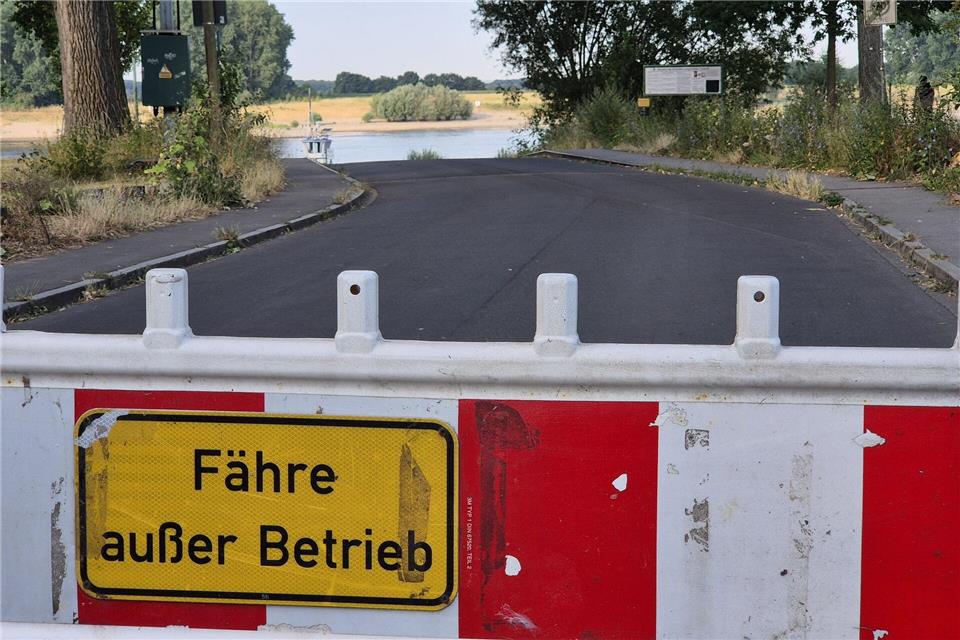 Die Leverkusener Fähre fährt heute nicht.Sascha Thelen/dpa