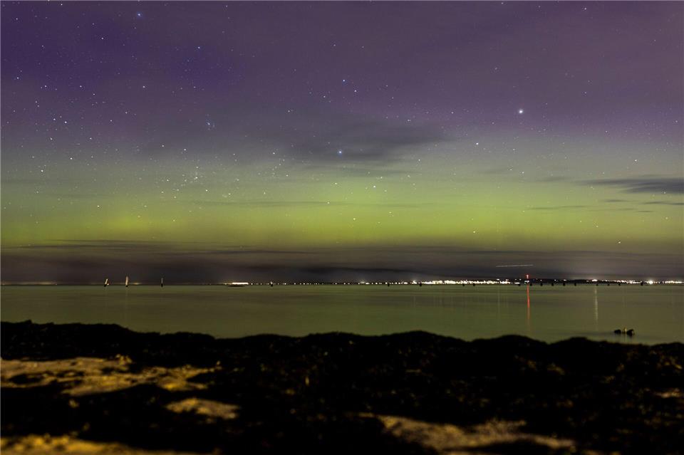 Die Lichter flackerten so intensiv wie schon lange nicht mehr.Ye Myo Khant/SOPA Images via ZUMA Press Wire/dpa