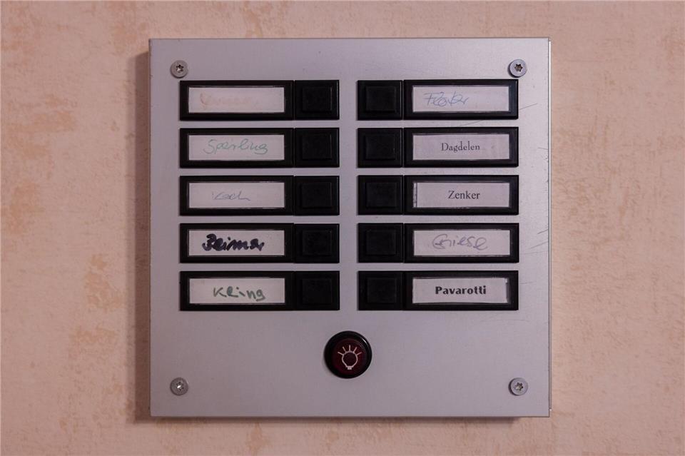 Die „Lindenstraße“ habe ihn von der ersten Folge an fasziniert, sagt Weber.Rolf Vennenbernd/dpa