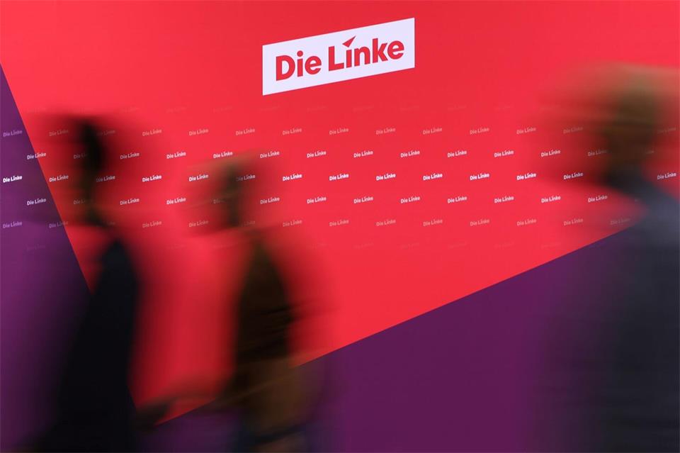 Die Linke ist bei der Wahl zur Bezirksverordnetenversammlung in Berlin-Neukölln stärkste Partei geworden. (Symbolbild)Karl-Josef Hildenbrand/dpa