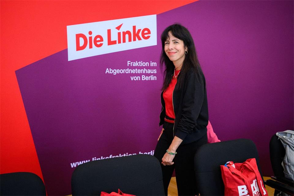 Die Linke mit Spitzenkandidatin Elif Eralp hatte am Sonntag die Wahlen in Berlin gewonnen. Bernd von Jutrczenka/dpa