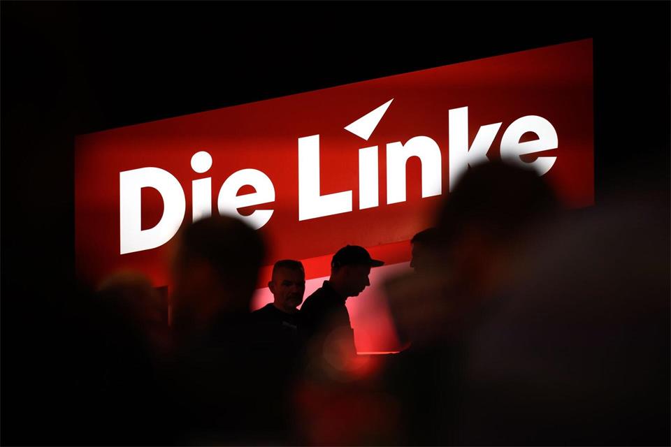 Die Linke stellt sich für die Landtagswahl in Nordrhein-Westfalen im kommenden April auf. (Archivbild)Hendrik Schmidt/dpa
