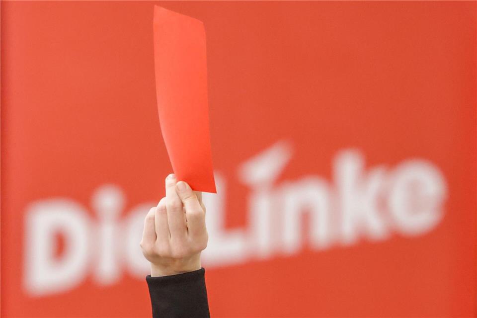 Die Linke tut sich schwer, sich von linksextremistischen Gruppierungen klar zu distanzieren. (Archivbild)Focke Strangmann/dpa