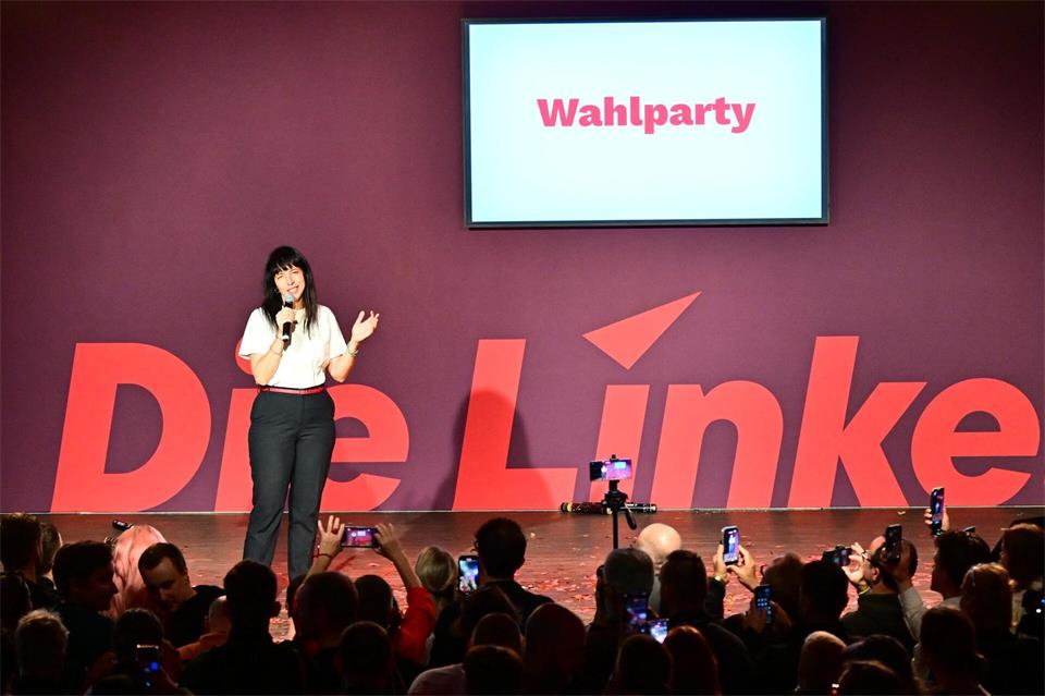 Die Linke will mit Elif Eralp die Regierende Bürgermeisterin stellen. (Archivbild)Sebastian Gollnow/dpa