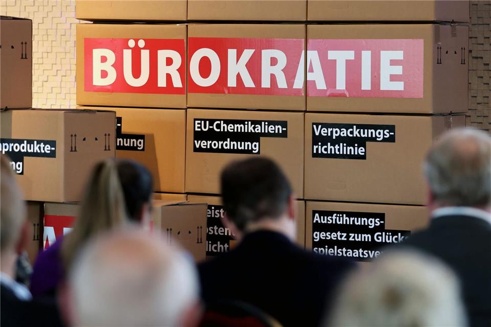 Die Linken befürchten als Folge des sogenannten Kommunalerprobungsgesetzes Chaos im Freistaat (Symbolbild).Bernd Wüstneck/dpa